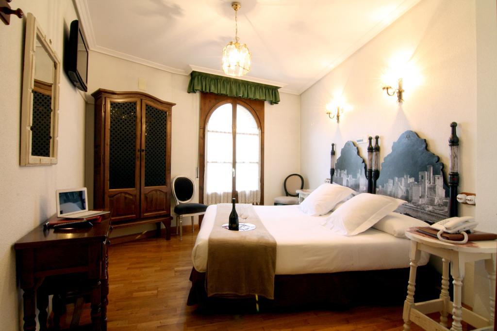 Hotel Merindad de Olite Exterior foto
